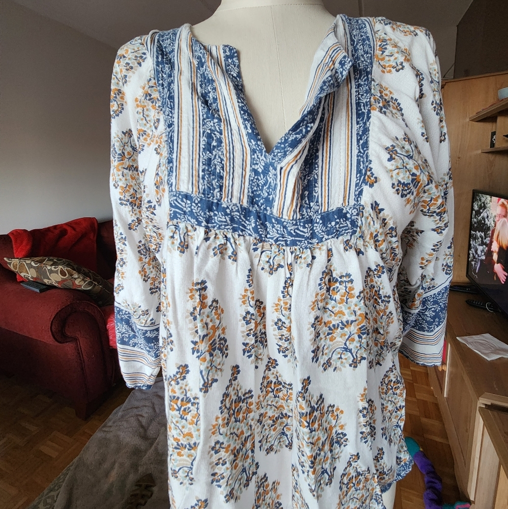 Lucky brand top